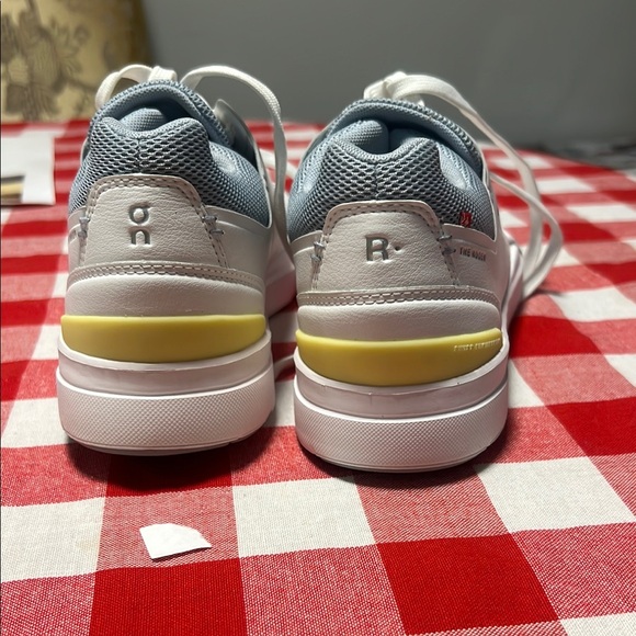 On Running White and Gray Sneakers - Picture 2 of 7